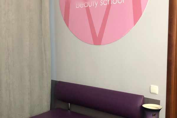 Продам Beauty Business 2-в-1 - обучающий центр и услуги салона красоты